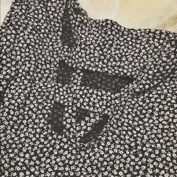 Volcom black and white mini dress - Picture 4 of 5